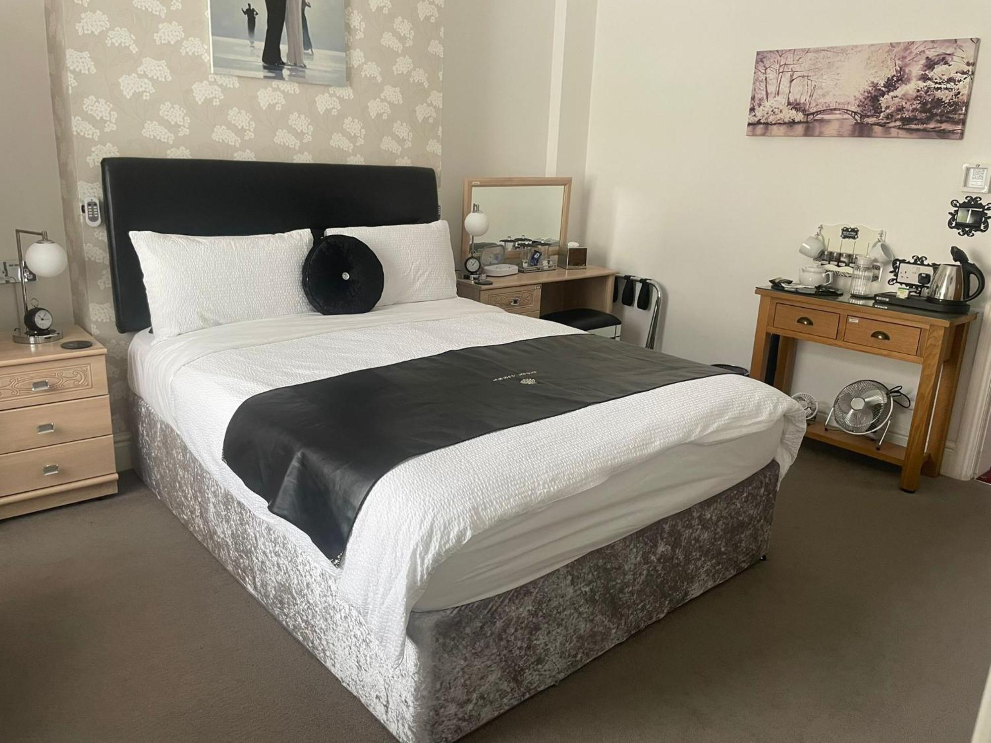 Abbey House Bed & Breakfast Llandudno Eksteriør bilde